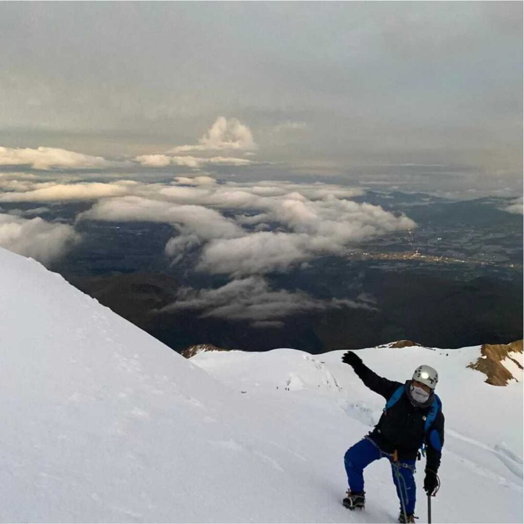 Ascenso guiado al Cayambe