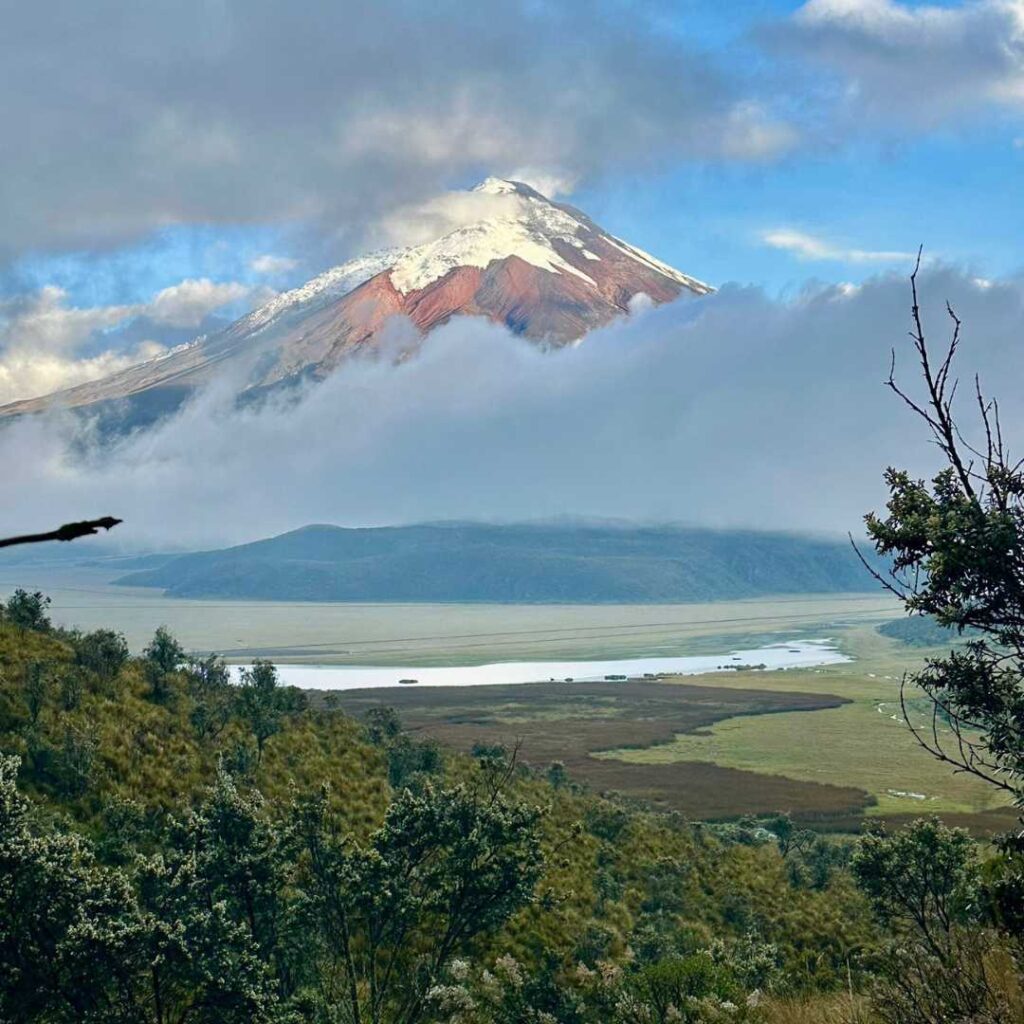 Rumiñahui South hike