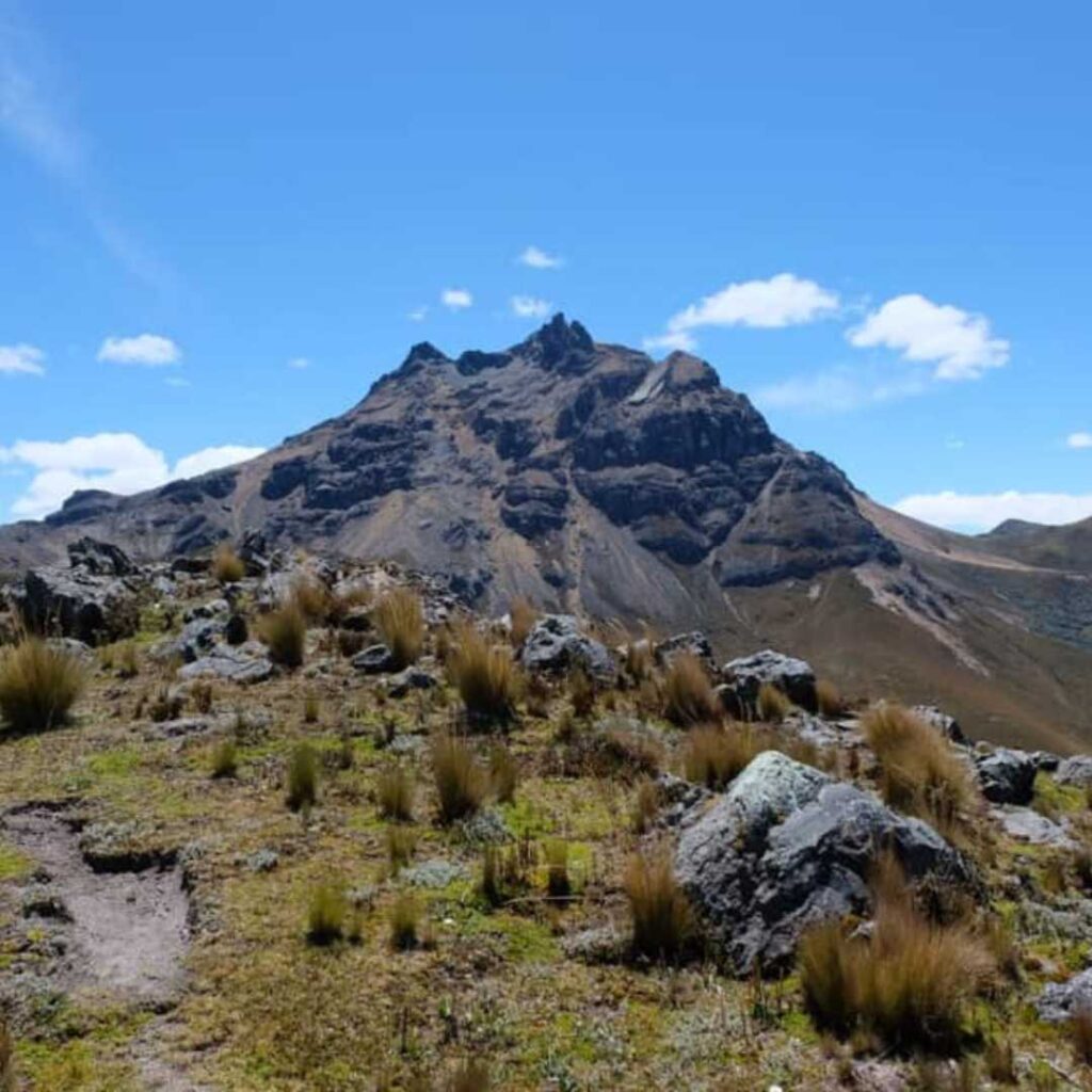 sincholagua Ascenso guiado al Sincholagua